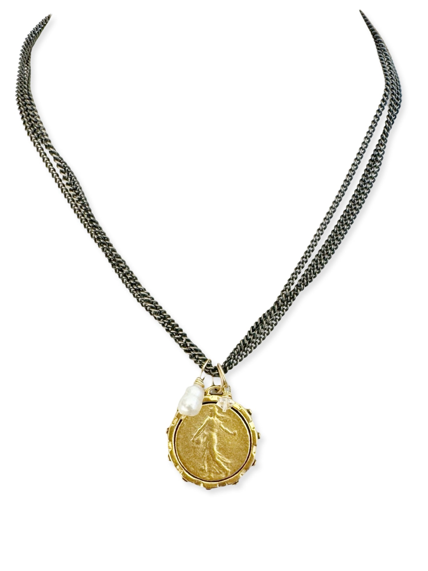 Triple Dark Chain Necklace- French Goddess