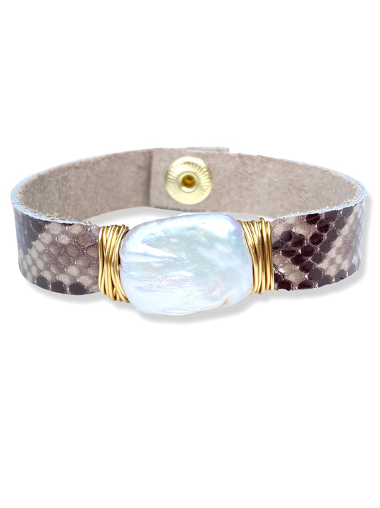Leather Snap Bracelet- Pearl