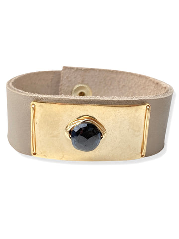Gold Plate Snap- Taupe Leather & Onyx