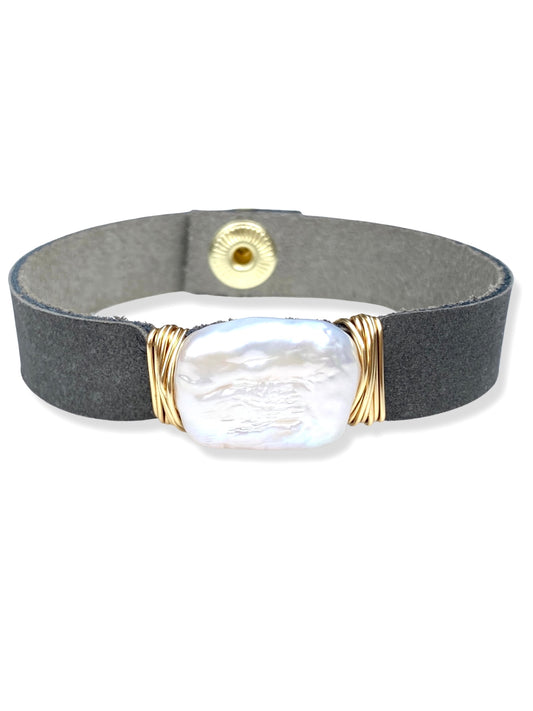 Leather Snap Bracelet- Pearl